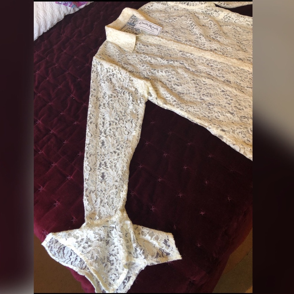 Mesh buttons up shirt size M